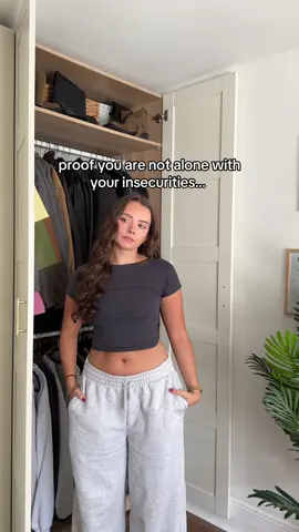 even the most beautiful women in the world are affected by society’s beauty standards 🥺 idea from a video by @breelenehan  #beautystandards #taylorswift #insecurities #margorobbie 