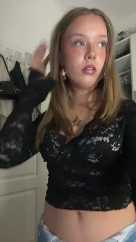 #fyppppppppppppppppppppppp #lasstesviralgehen #fyp #fyyyyyy #forupage @Lexy @lina🐆🪩 @Pia_mlr @laura 