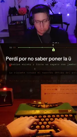 Como se escribe la ü 😫😫  #battleroyale #finalsentence 