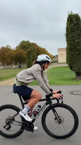 Cycling with this view <3  #cycling #potsdam #ayvaculture #specialized 