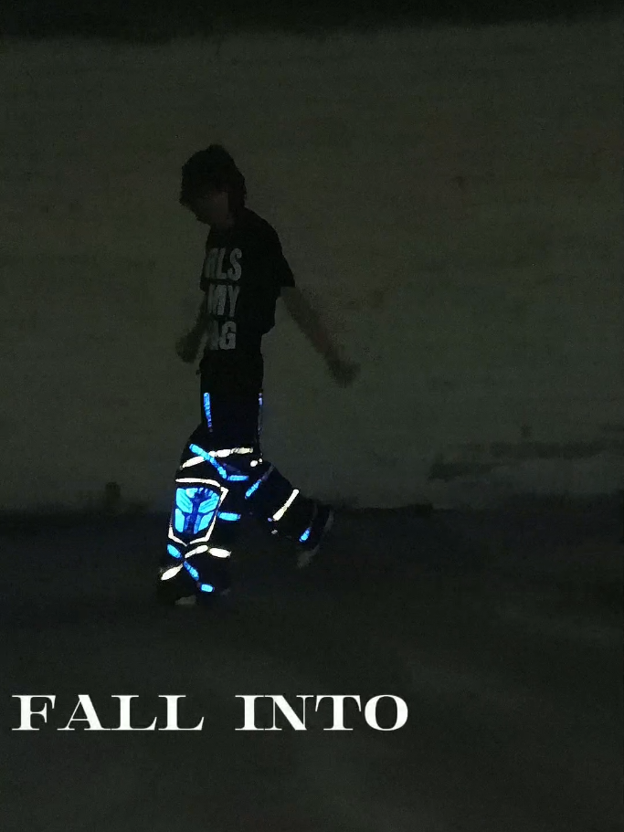 NOW I FALL INTO THE SKYYY#shuffle #fyp #romanceplanet @ROMANCEPLANET @Слава Трифонов @Darkstreamer⁹² @SHADPLANET🇷🇺 @Discoshаr shuffle 🧅 