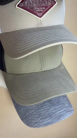 ✨Perfect for Father’s Day, Birthdays, Christmas, etc…. Whatever and who ever you wanna buy it for! #hat #cap #hatdisplay #capholder #snapback 