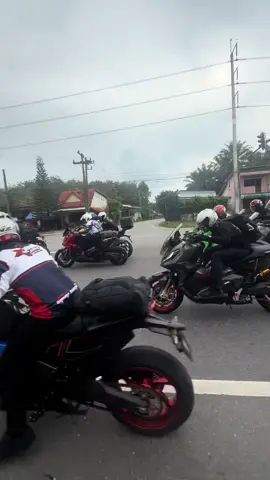 Tak rehat ❌colony.. Kenangan bersama ke phuket.. Positive circle m.. Positive vibes.. #xcolony #xadv750 #hondaxadv750 #cinematic #honda 