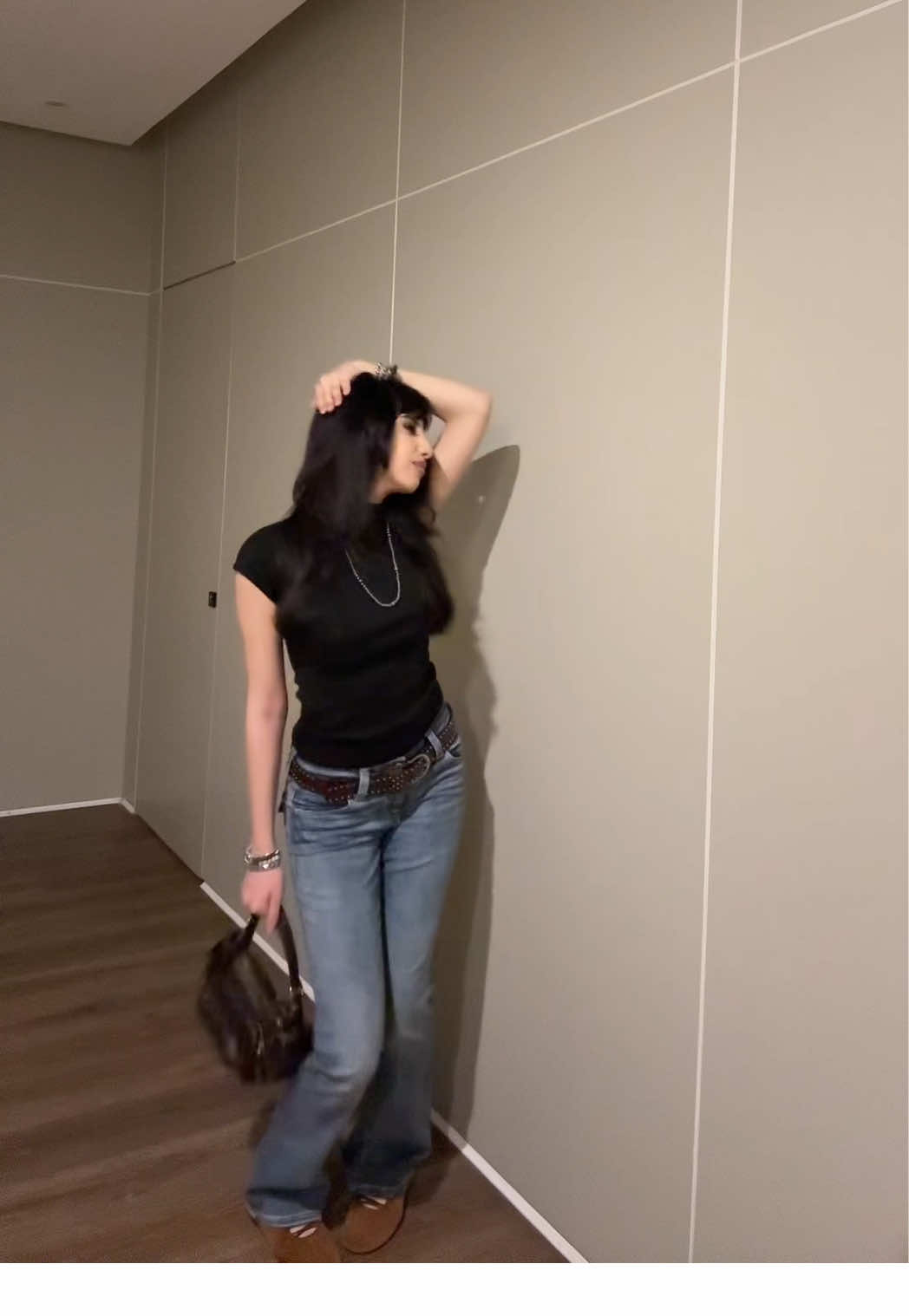 I love basic fits but when I wear them they edgy 