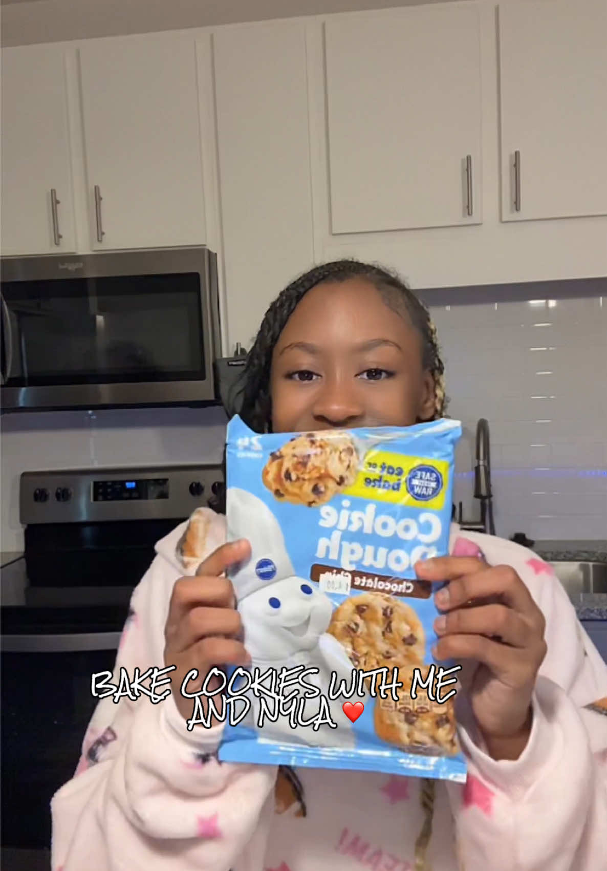 #foryoupage #cookies #sister #bakecookies #blowthisup 