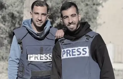 صالح الجعفراوي في ذمة الله💔🥲 بِالأَمْسِ كُنَّا نَنْعَى أَنَسًا، وَالْيَوْمَ صَالِحًا، رِجَالٌ صَدَقُوا مَا عَاهَدُوا اللَّهَ عَلَيْهِ، الْيَوْمَ لَا فِرَاقَ، الْيَوْمَ مَعَ الصَّحْبِ وَالرِّفَاقِ.💔 #صاصالح الجعفراوي #غزة  #نصر  #شهادة  #البقاء_لله 