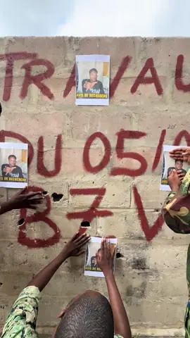 Avis de recherche 😂 le petit nous a mené en bateau #lecaleb2 #recherche #fyp 