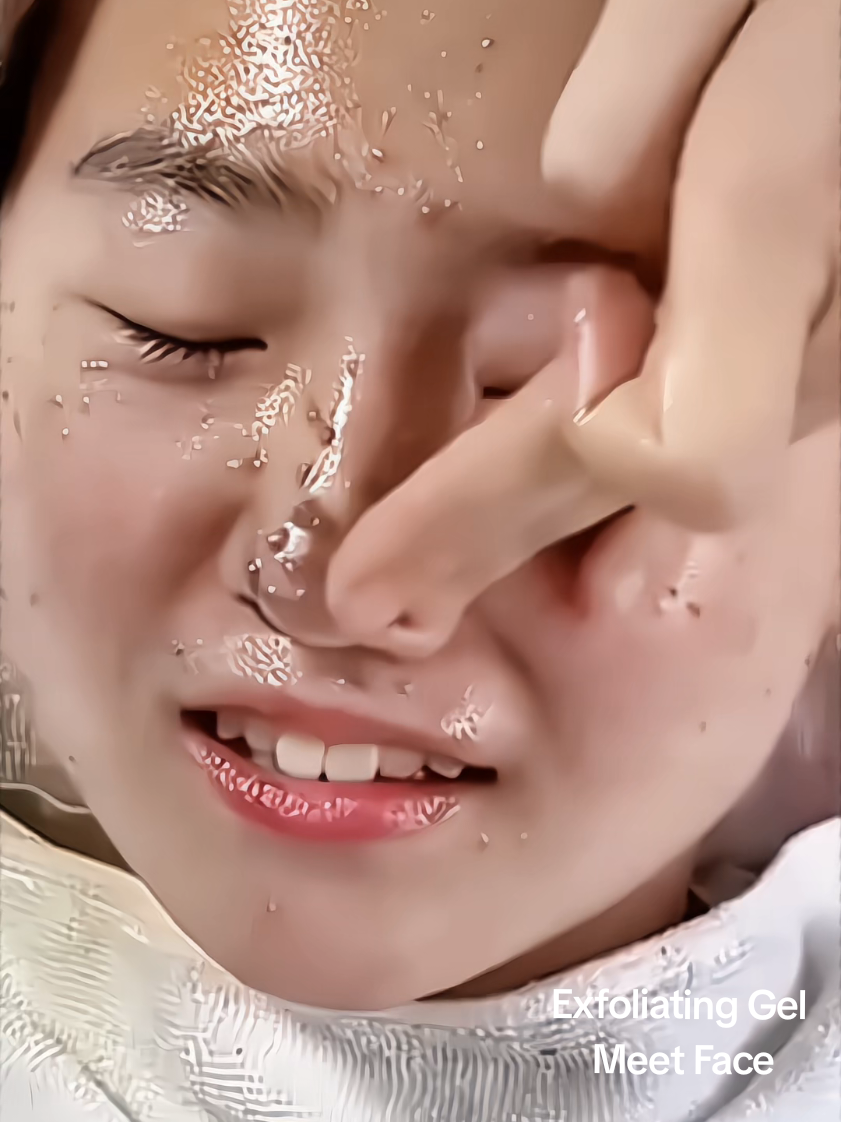 Exfoliating Gel Meet Face Review Jujur Pembersih Selengki untuk Selangkanga, Meet Face Gel Pengelupas Cara pakai Dan Fungsinya: Oles dan Gosok Pada Area Wajah, Muka Ketiak, Exfoliating Gel Slengki untuk Eksfoliasi Wajah #meetface #exfoliatinggel #meetfaceexfoliatinggel #eksfoliasi #exfoliasiwajah 