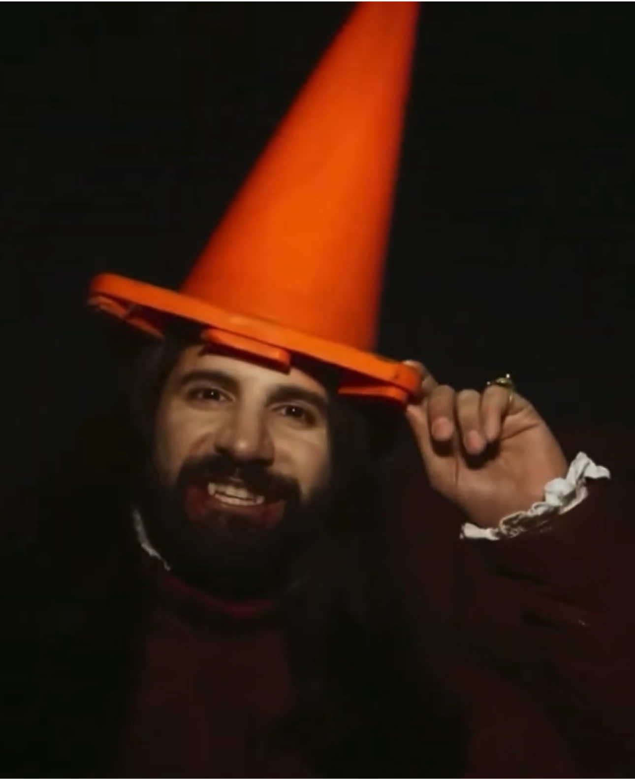 “We drank the blood of some people, but the people were on drugs and now im a wizard!” 😂 i love what we do in the shadows 🦇 Footage credit: what we do in the shadows from FX all film rights reserved to FX. #fyp #foryoupage #whatwedointheshadows #nandortherelentless #vampire 