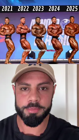 🏆 Ramon Dino levou 5 anos para conquistar o 1º lugar no Mr. Olympia. ➡️ 2021: 5º ➡️ 2022: 2º ➡️ 2023: 2º ➡️ 2024: 4º ➡️ 2025: 1º Foram anos de treino, dieta restrita, cardio e disciplina até alcançar o topo. E você quer desistir porque em 2 meses não viu resultado? 🤔 📌 O shape é construído com tempo, paciência e constância. 🔥 O processo pode ser lento, mas a transformação é inevitável para quem não para. #Disciplina #Constância #RamonDino #MrOlympia #TeamYagoCorrea