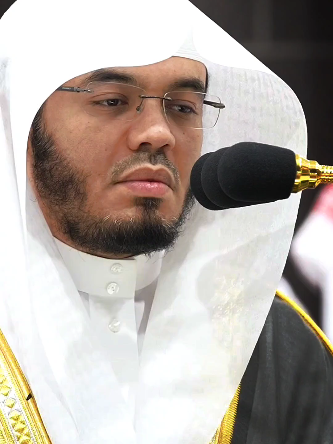 فَإِذَا جَاءَتِ الصَّاخَّةُ | كلُّ الضَّجيج الذي يملأ العالمَ سيذهب هباءً، ويُصيخ الناس لصوتٍ واحد مَهول يملأ قلوبهم فزعًا ورعبًا، فاللهم لطفَكَ لطفَك. #القران_الكريم  #تلاوة_مؤثرة  #تلاوة_خاشعة  #قرآن  #سبحان_الله