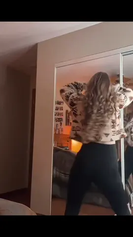 #dancingqueen #fyp #dance #viral #blowthisup 