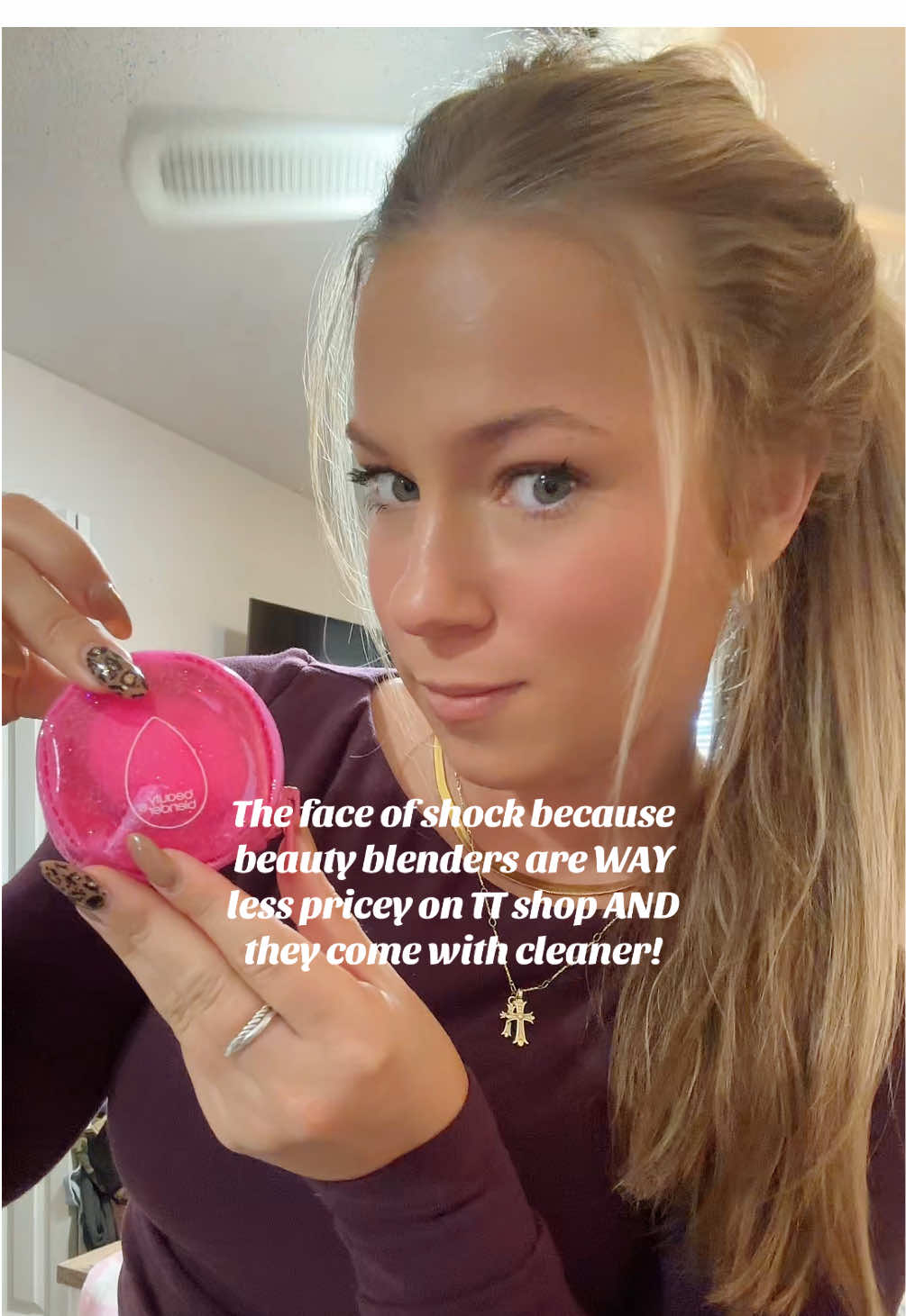 @Beautyblender with the DEALS!!!! 👏 