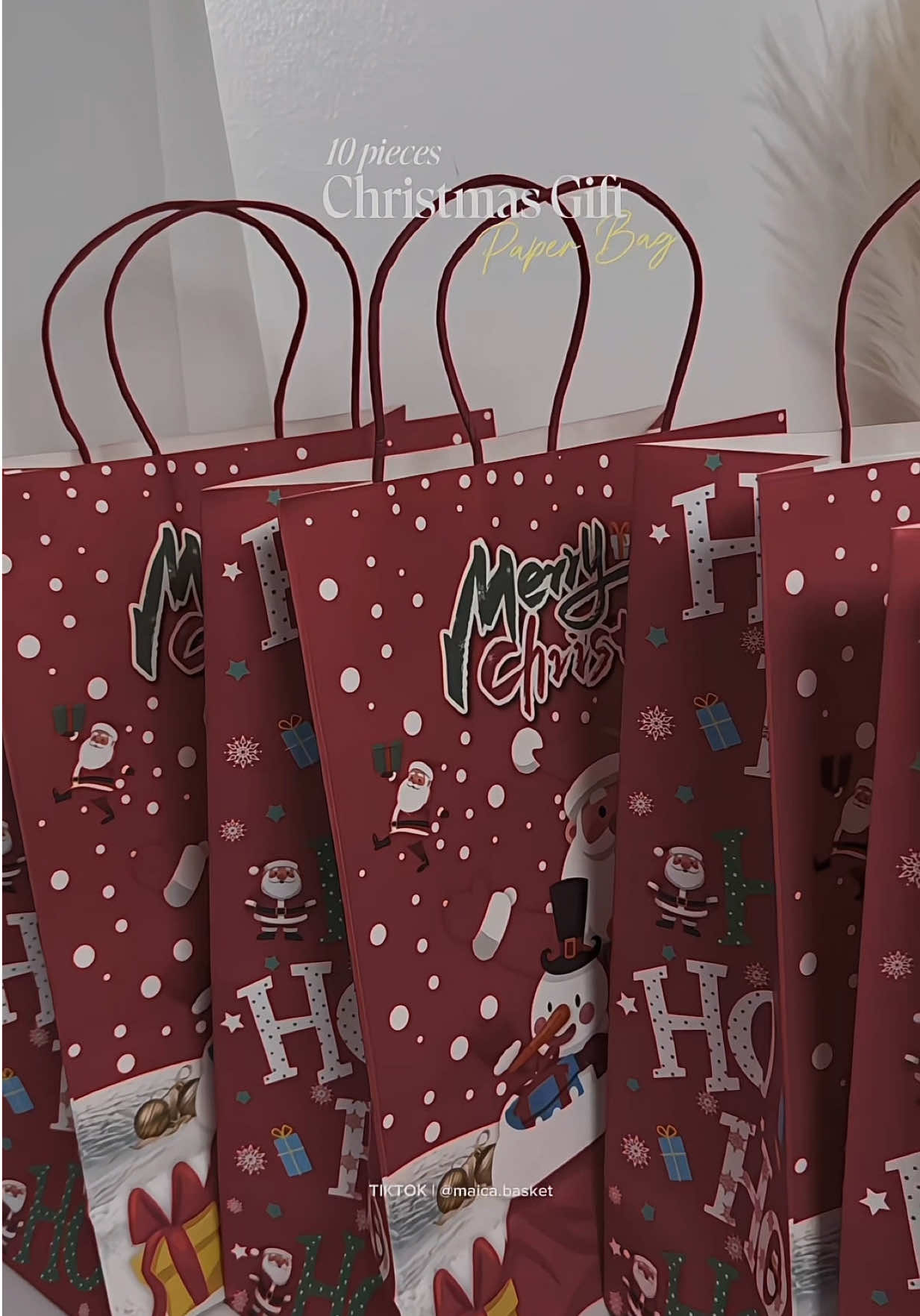 These paper bags are perfect for your gifts, no more wrapping stress, just pack and go with this Christmas gift paper bag from @FIYA HOME #giftbox #paperbag #christmasgift #christmaspaperbag 