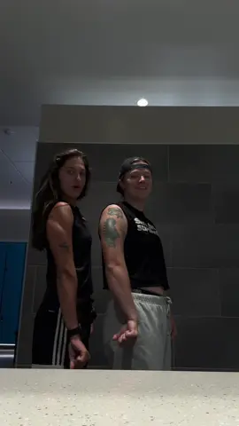 very gym bro of us @Avery Cyrus #wlwtiktok #fortworthtexas #ftworthtx 