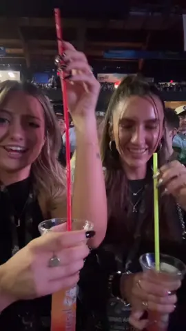 are these the longest straws ever ? also jordan davis concert ROCKED 