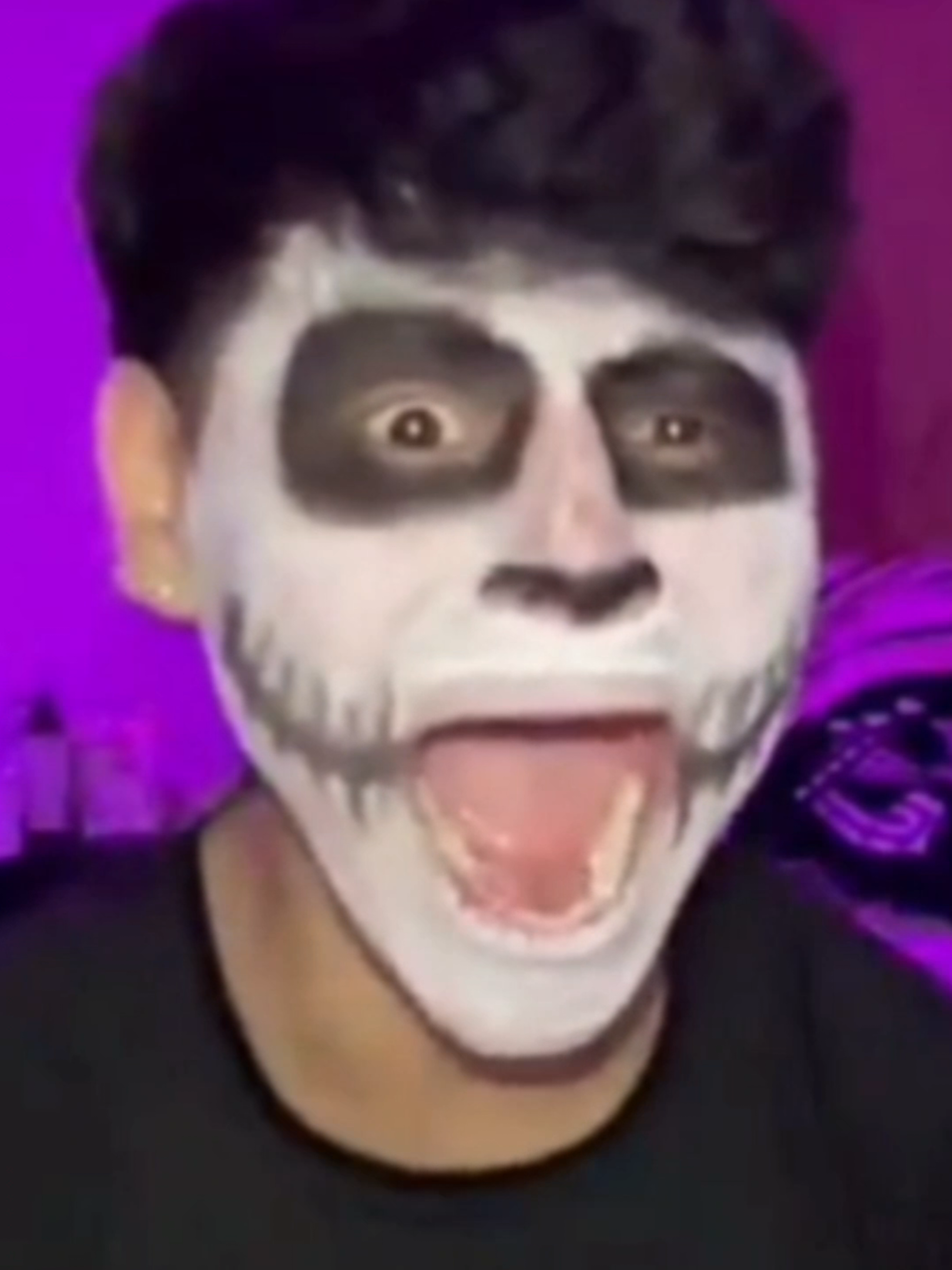 Haciendo bailar a los streamers el tin tin tin tan tan tan parte 20 @therubi0 #tintintintantantan #SeOrDis #kick #streamers 