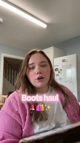 Love a boots haul! Can’t wait to film more once I get the Christmas shopping started! @Boots UK @Pantene UK @Bed Head by TIGI @No7 @No7 Skincare @Dove Beauty & Personal Care @Garnier @Fenty Beauty #bootshaul #bootsmakeup #skincarehaul #makeuphaul #christmasshopping 