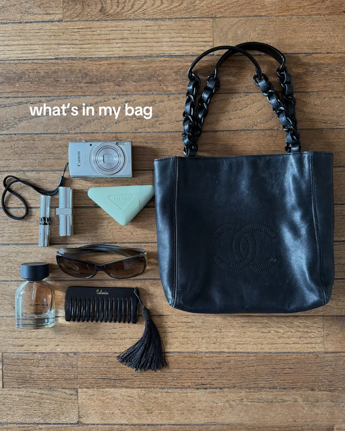 what’s in my bag 💼🪽