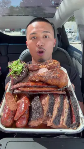 The Best Texas BBQ @BurntBeanBBQ #fyp #mukbang #foodreview #bbq #foodtiktok 