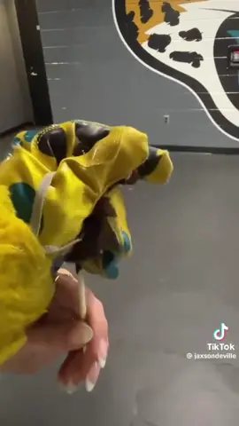 Sweet victory @Jaxson de Ville 