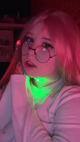 Who remembers this song?🌺 #mizicosplay #alienstagecosplay #mizi #mizialienstage #cosplay 