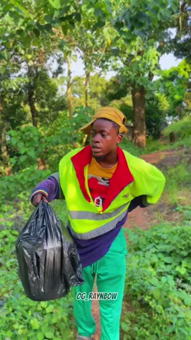 Salone don comot na hand🥹#sierraleonetiktok🇸🇱 #fyp #viralvideos #worldwide #africa @LastboyB😎🤳(Sir Pawolo🫡) 
