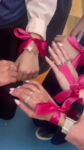 الشهر اللي يذكرني كم انا قوية ومحاربه لهذا المرض بفضل الله 🎗️🩷 #اكتوبر_الوردي #سرطان_الثدي #سرطان #october #cancer 