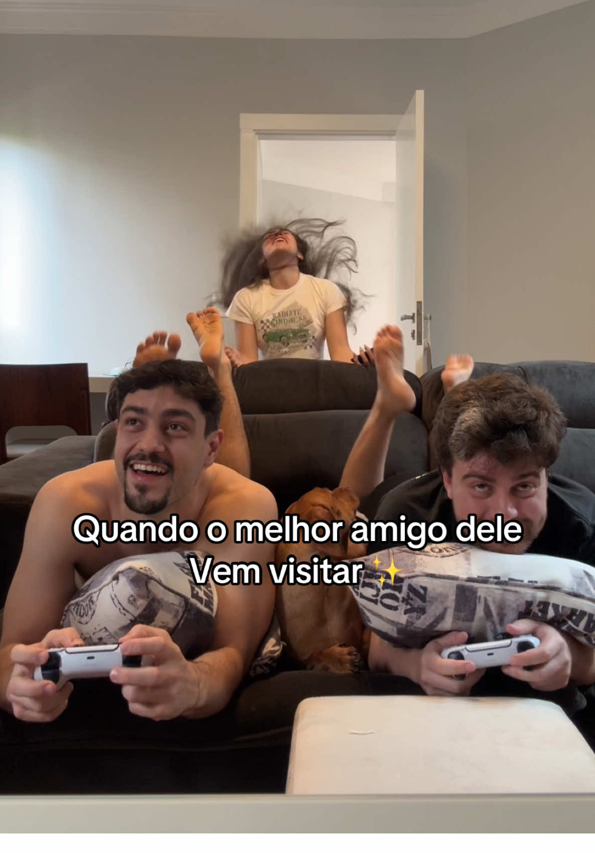 Pensa num fds dos sonhos…. Pra eles 🤡🫠🫠 KKKK #taylorswift #ophelia #humor #clips #dublagem 