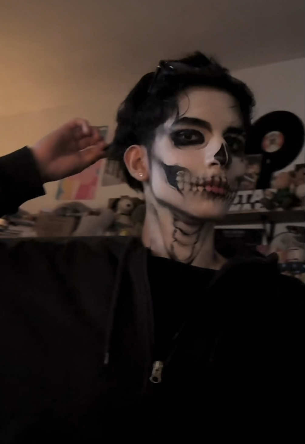 makeup by @ᗰᗩY 💗 #inspolooks #halloweenmakeup #mywife #skeleton #fyppp 