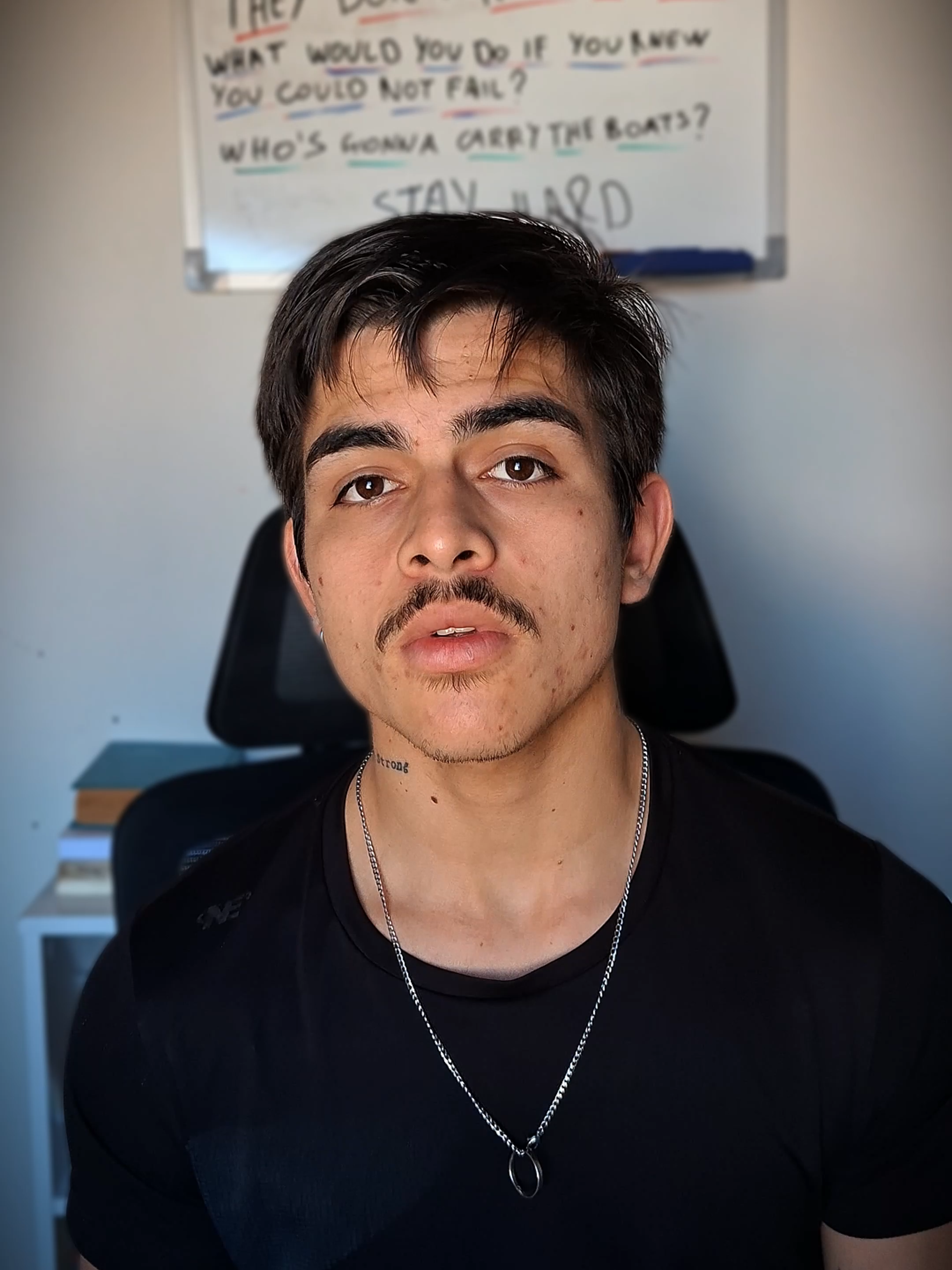 A PORNOGRAFIA ESTÁ TE MATANDO! . #pornografia #ignore #mentalidade #davidgoggins #conforto #opinião #vicio