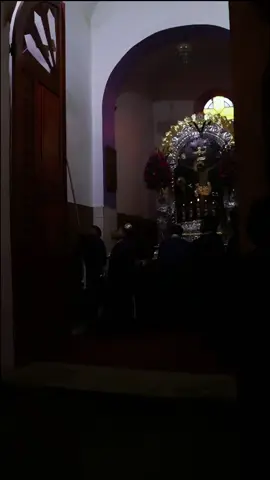 01 de Octubre del 2025 #SeñordeLosMilagros #HermandaddeLosMilagrosPuno #FeQueMueveMontañas #Puno #Procesión2025