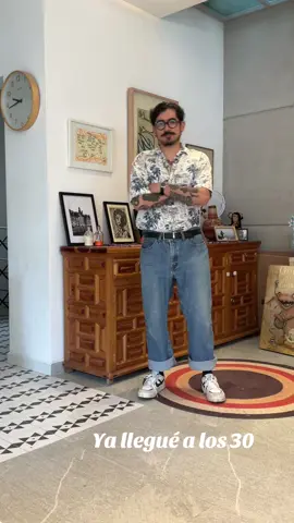 Los treinta son los nuevos veinte ¿no? #menstyle #grwm #outfit #mensfashion 