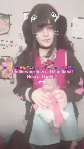 #MADDIE - aww maddie so cute 🥺 maddie cardoutfit tho.. 🥺 // TAGS - -💜👶—🍩🍇🍟🌭🍿☕️🦉🦖🦌🫎🦜🎨🧵🪡🫦💄💜- : #maddie #maddiecola #maddiecosplay #dolls #dollsinband #dollsinbandcosplay #dollscosplay #fyp #blowup #viral 