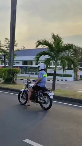 Angin sore 🤩 #fyp #fypage #cb125se 