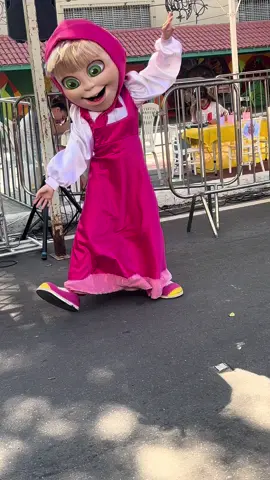 acho que o urso tava cansada da marcha