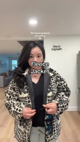 such a cute and oversized jacket 🤍 #jacket #oversized 