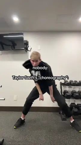 #taylorswift #lifeofashowgirl #cancelled #swifties #greatestperformerofalltime 