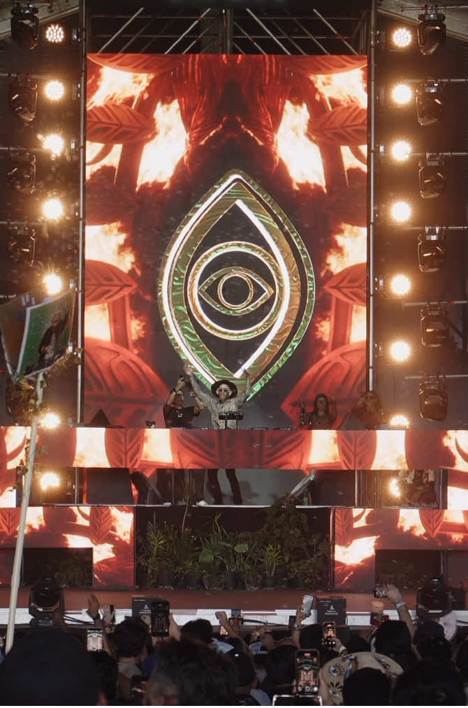 Día de #ilusiones en #mexico - #folklore #afrohouse #festival 