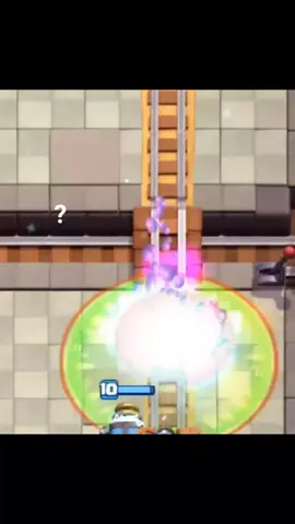no quería chambear #clashroyale #humor #oneshot #paratii 
