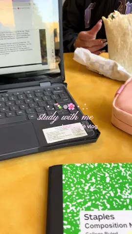 another study vlog of my student life ! I have two midterms next week guys.. how is school going for you? #digitaldiary #studywithme #prenursingstudent #studymotivation #cafevlog 
