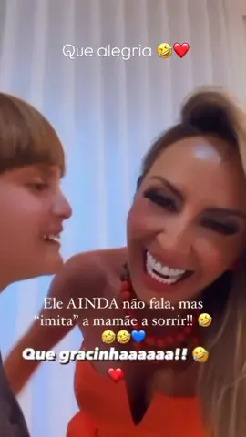 Ele AINDA não fala, mas se expressa através do sorriso!!! Ele me imita a sorrir 😍 Feliz dia das crianças meu amor, meu Gabriel!!! Anjo na minha vida! Te amo tanto!!! #autismo  #viraltiktok #autismo #crianca #autista 