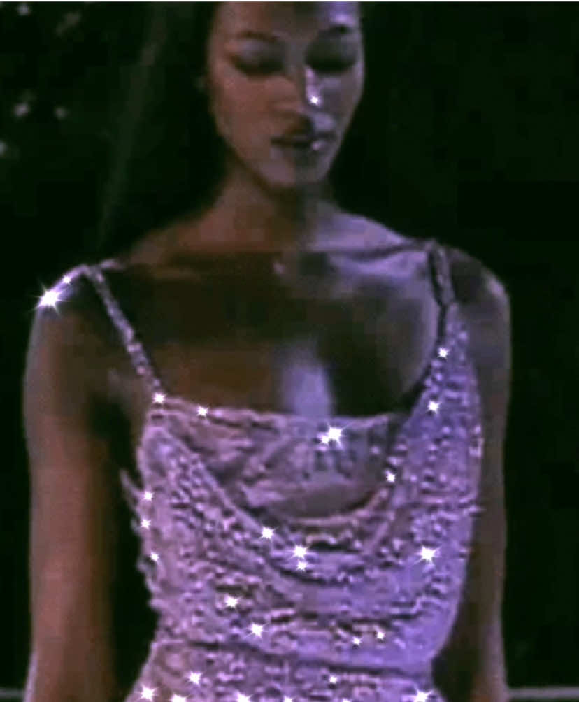 𝖨 𝖭   𝖬 𝖸   𝖱 𝖮 𝖮 𝖬  #blingaesthetic #baddieaesthetic #2019 #2020 #inmyroom 