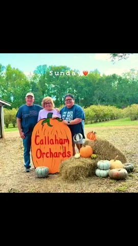 Callaham Orchard. #family #pumpkin #quality #time #fallvibes 