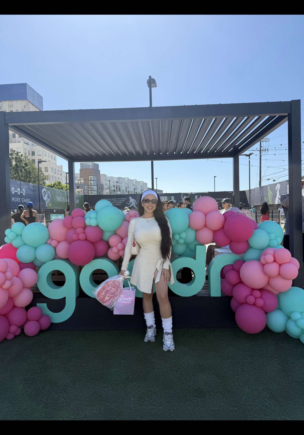 Pickleball with @goodr 🏓 First timer and I had so much fun. Thank you for having me ! 😊 #pickleball #goodr #creatorevent #losangeles #influencerevent 