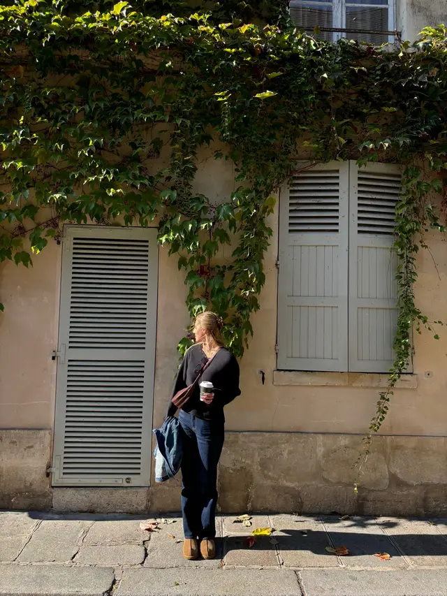 fall in paris  #paris #parisinthefall #fallaesthetic #lemaraisparis 