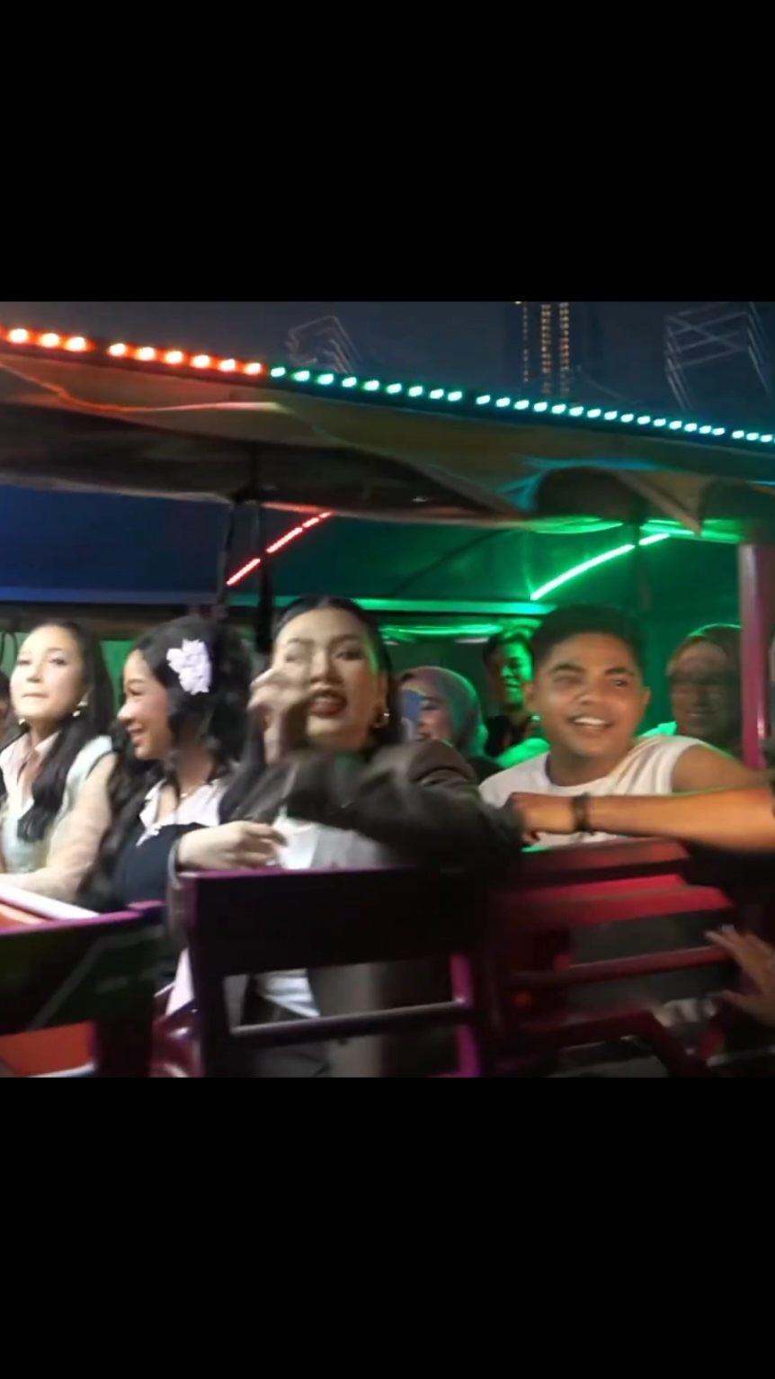 Udah Nonton Lagu Terbaru Echa Belum si kleann YT: Berkaca-kaca #fypage #pichevanessa #vanessazee #vanessazeeterbaru #pichesa #fypシ #picheterbaru #pichekota #picheterbaru #fypp 