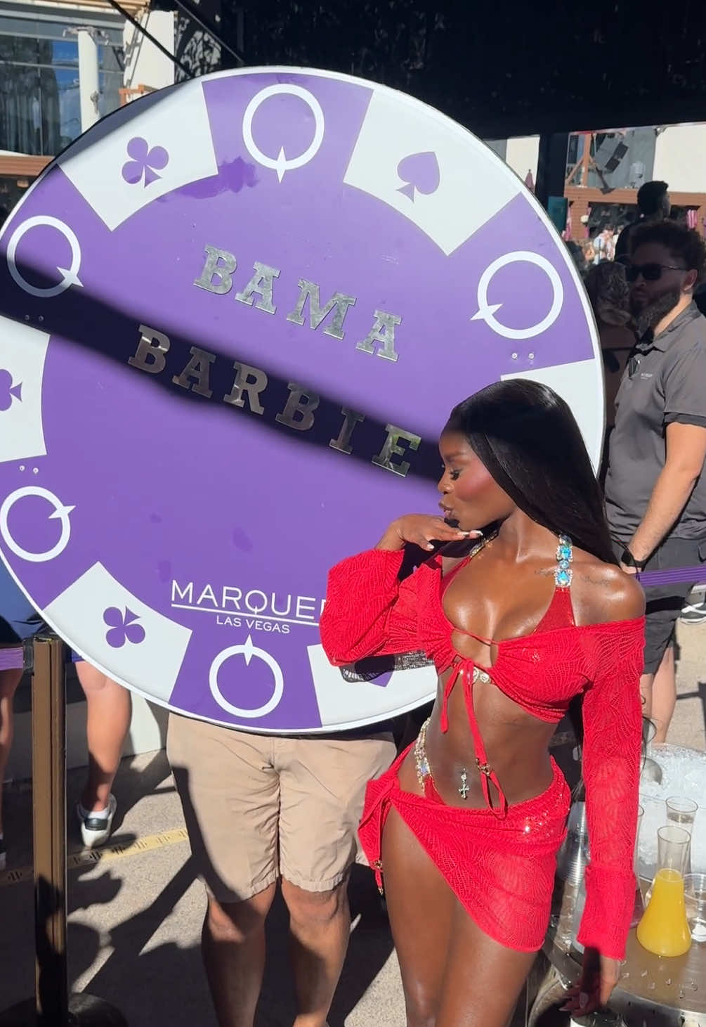 Just as unreal in person 😮‍💨 @Olandria #workdiaries