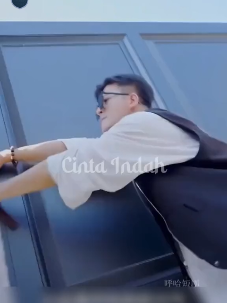 seorng pemuda yg kelihatan biasa2 saja trnyata ahli bela diri tingkat tinggi dan semua orng terkejut padanya #dramacina  #fypage 