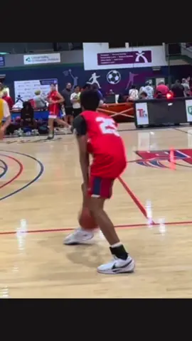 Just having fun out here🙂#malikwimberly #viral #athlete #basketball #mixtape 